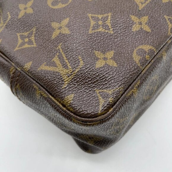 Authentic Louis Vuitton Monogram Trousse Toilette 28 Clutch Bag LC186-121525 - Picture 13 of 16